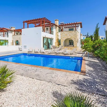 Villa Kymma 16 *